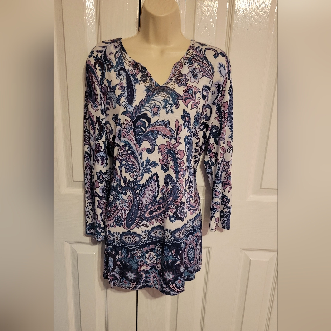 755 White Stag Brand Top